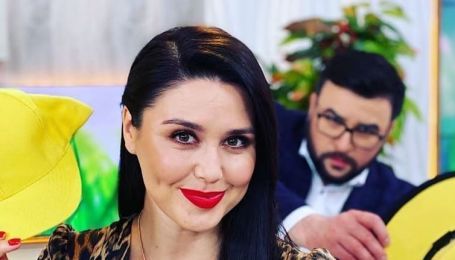 Сестра Людмили Барбір розчулила ведучу до сліз привітанням