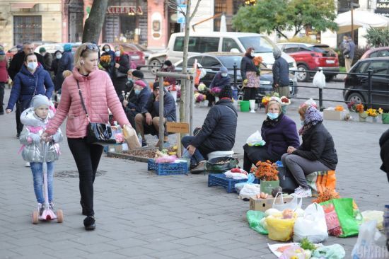 Карантин змінив ринок праці: кого зараз шукають роботодавці та де можна отримати високу зарплату
