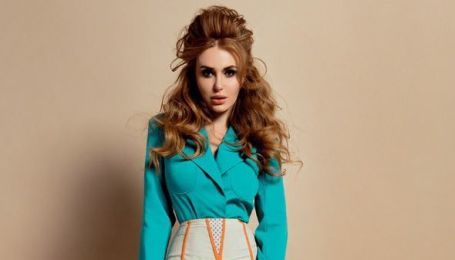 Слава Камінська показала підрослих дітей у яскравій фотосесії