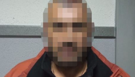 Киянин напав на поліцейську – її з травмою голови та струсом мозку госпіталізували