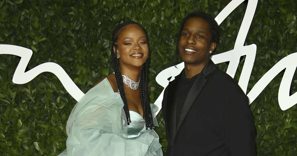 Бойфренд Ріанни A$AP Rocky тривалий час домагався уваги співачки - ЗМІ