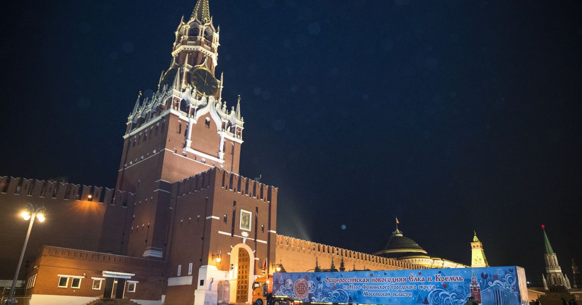 Россия выдворила трех европейских дипломатов из-за Навального