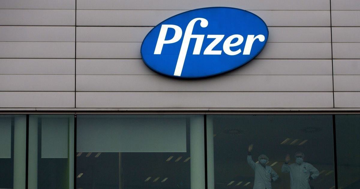 Вакцину Pfizer против коронавируса доставят в Британию по Евротуннелю