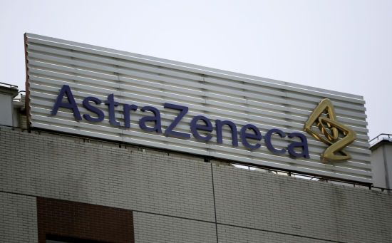 У Данії тимчасово не будуть робити щеплення вакциною AstraZeneca: причина