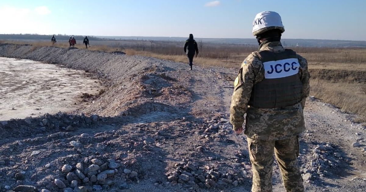 Бойовики обстріляли робочу бригаду, яка ремонтувала водогін "Горлівка – Торецьк"
