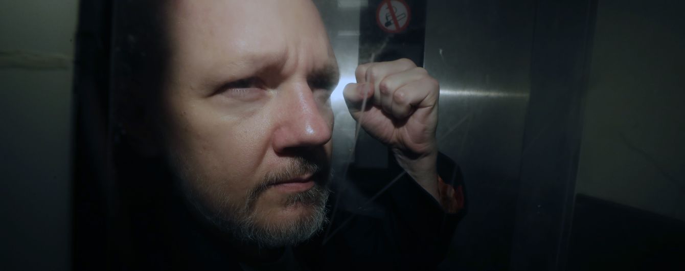 Лондонский суд отказал в экстрадиции основателя WikiLeaks Джулиана Ассанжа в США