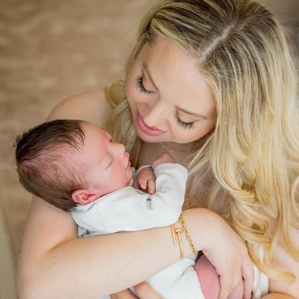 Тиффани Трамп с сыном Александром / © Instagram Тиффани Трамп