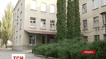 На Київщині 38-річного чоловіка судять за насилля над медсестрею