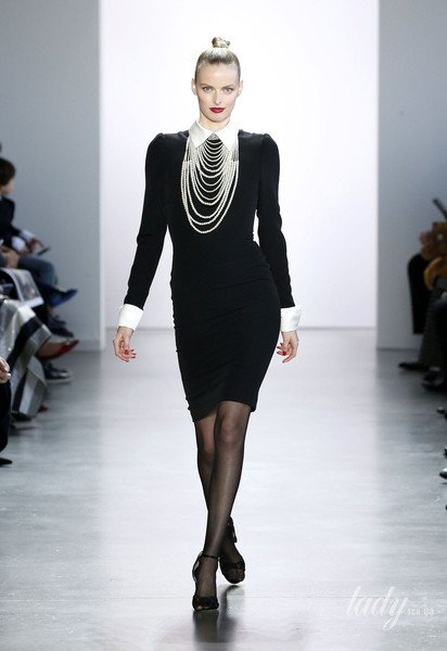 Колекція Badgley Mischka прет-а-порте сезону осінь-зима 2020-2021 / © East News