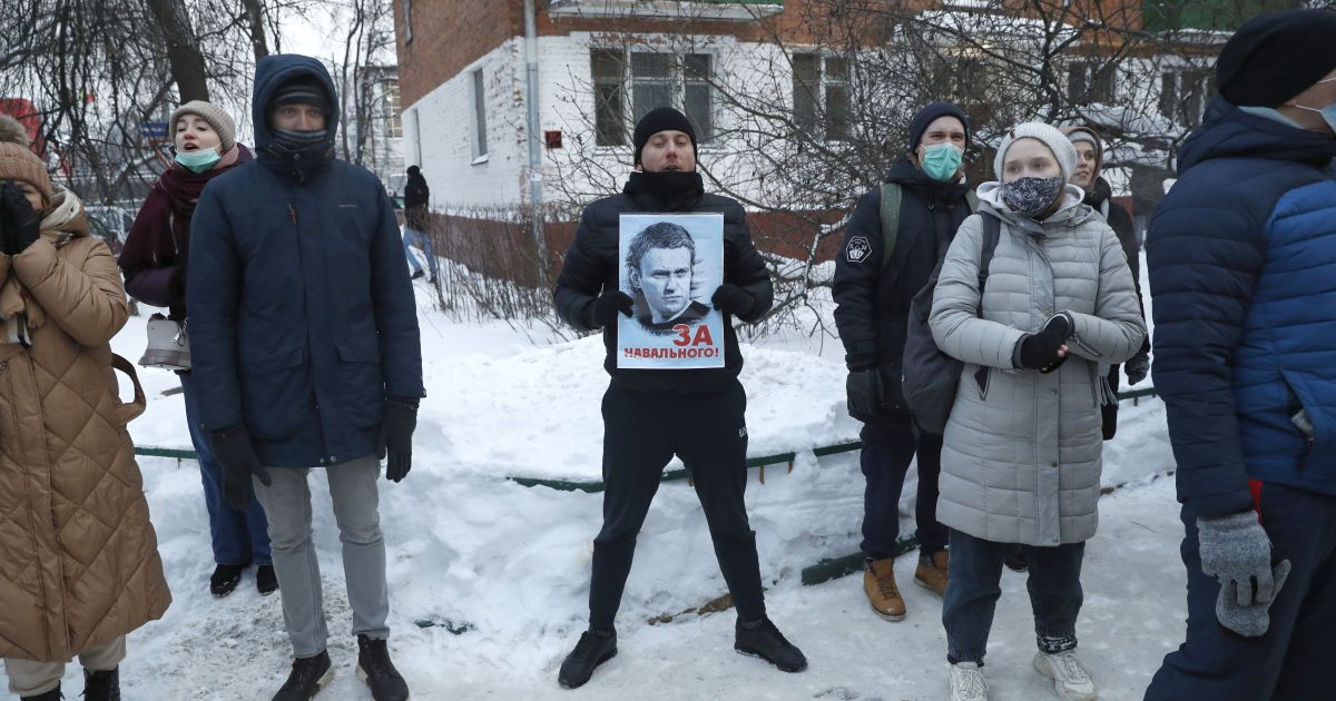 Російська прокуратура вимагає заблокувати сайти із закликами до акцій на підтримку Навального