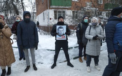 Российская прокуратура требует заблокировать сайты с призывами к акциям в поддержку Навального