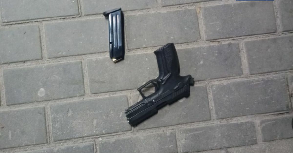 У Білій Церкві чоловік влаштував стрілянину біля магазину
