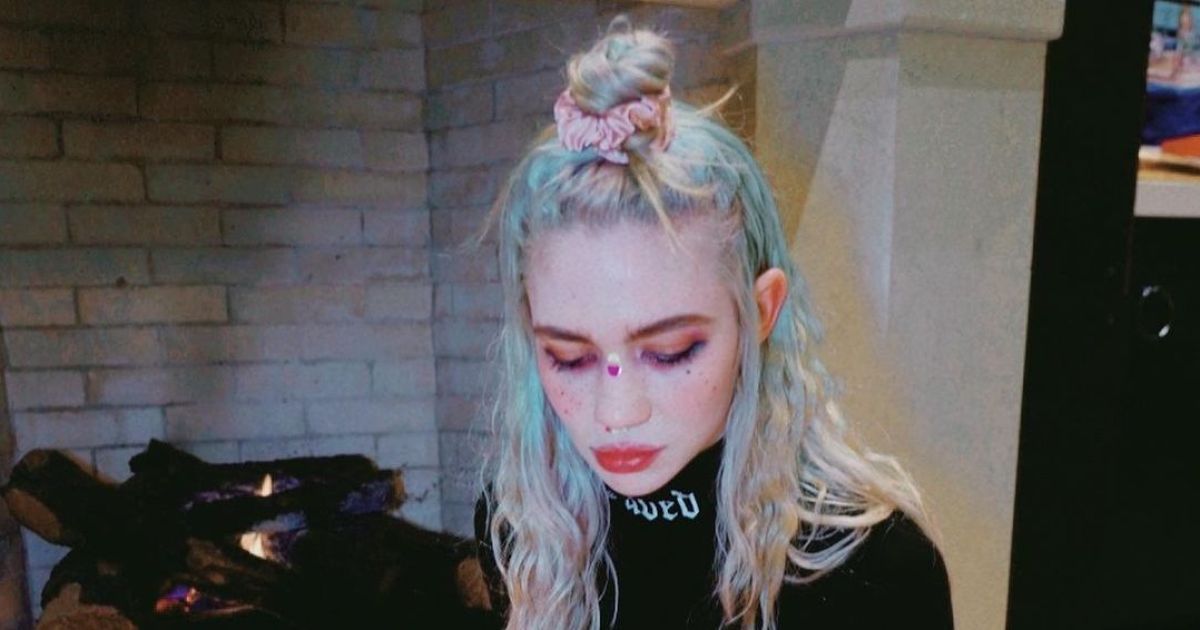 Любимая Илона Маска Grimes подхватила коронавирус: "Наслаждаюсь лихорадкой"