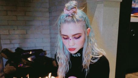 Любимая Илона Маска Grimes подхватила коронавирус: "Наслаждаюсь лихорадкой"