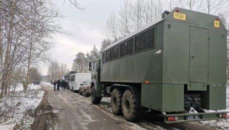 В Ровенской области продолжают бороться с копателями янтаря: задержали 25 человек