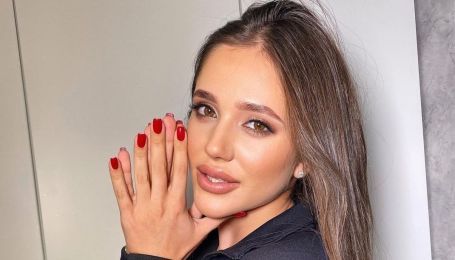 Обнаженная в постели: победительница шоу "Холостяк" показала откровенное фото с отдыха