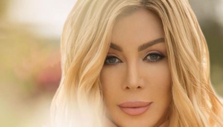 Ирина Билык голосом сломала трубу дома