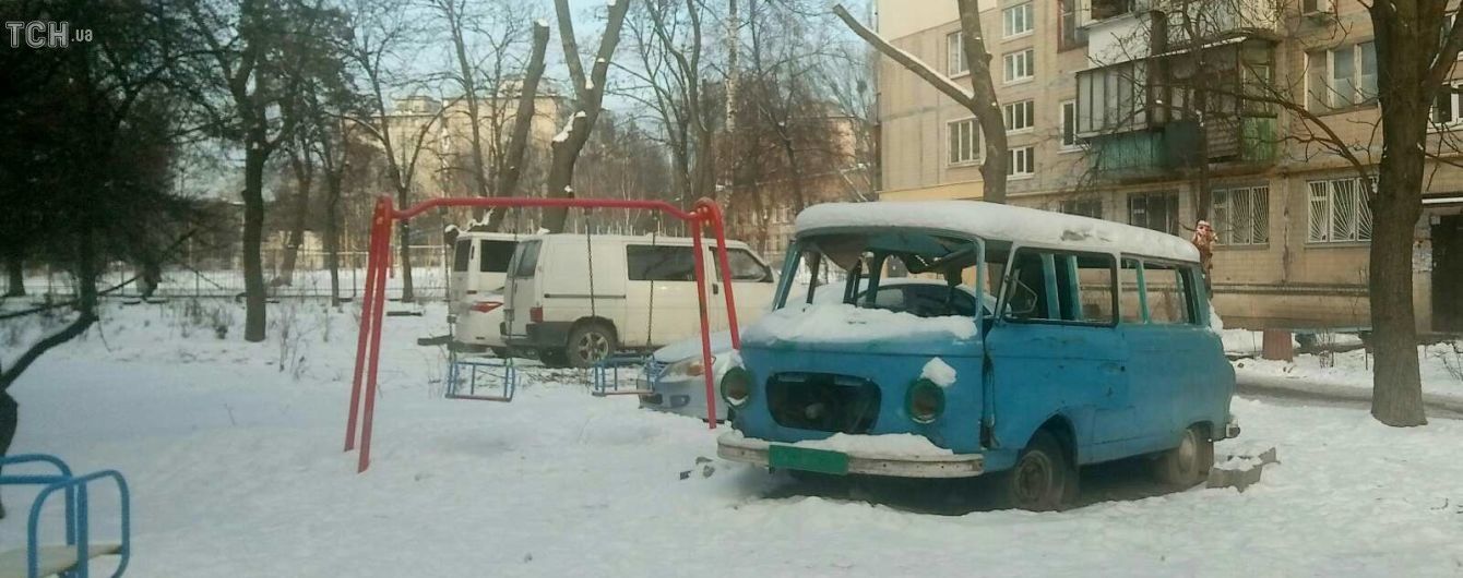 Тело погибшего дворника-индуса отправили на родину