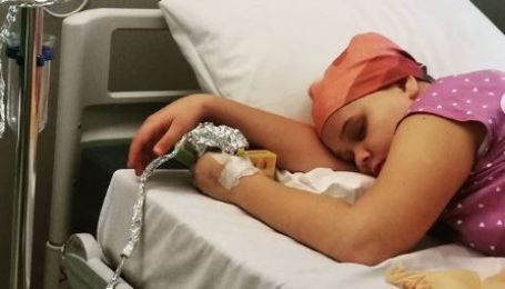100 тисяч доларів потрібні на порятунок життя Ксюші