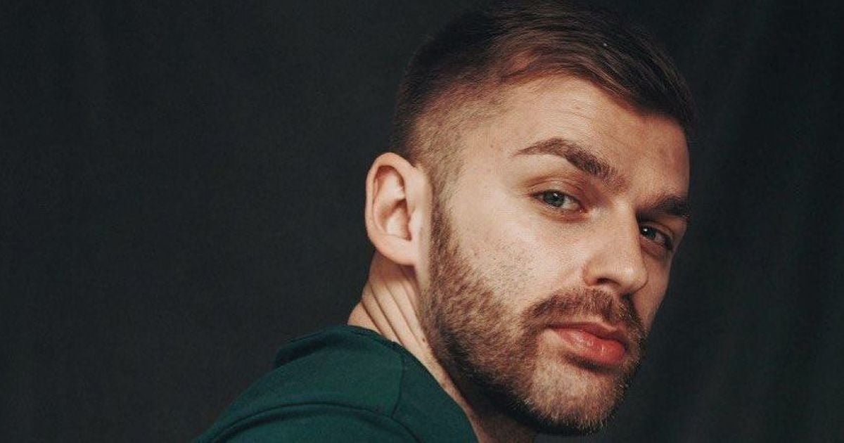 "Холостячка": полуфиналист шоу Андрей Рыбак показал свою девушку