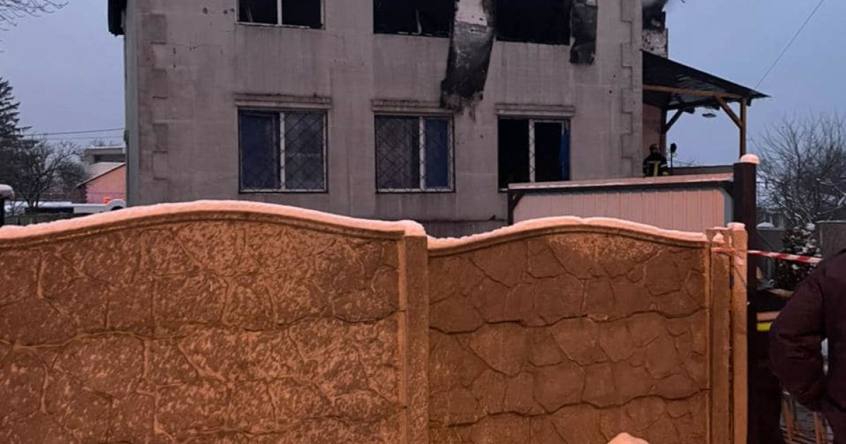П'ятьох постраждалих у пожежі в будинку для літніх людей госпіталізували: який їхній стан