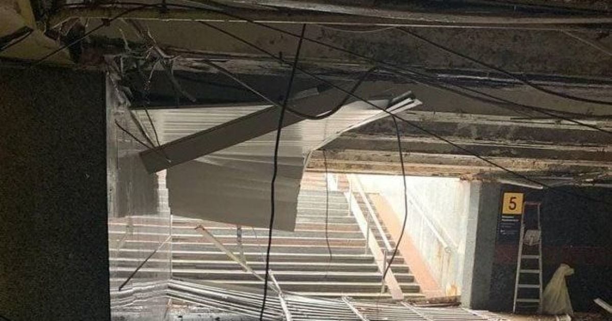 В Киеве в переходе под майданом Незалежности обвалился потолок