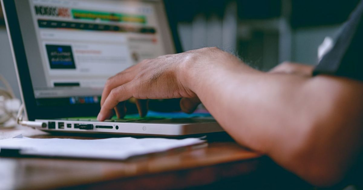 Представники IT-галузі критикують запропоновану Мінцифри форму працевлаштування IT-фахівців