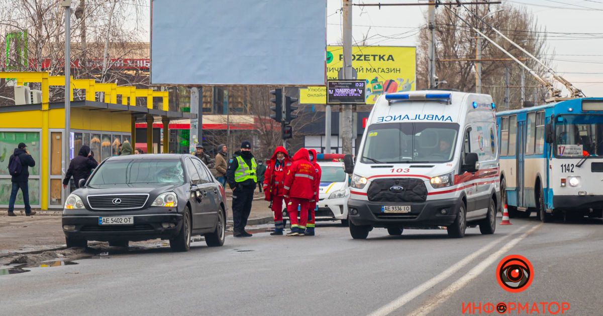 В Днепре Lexus насмерть сбил женщину в ее день рождения