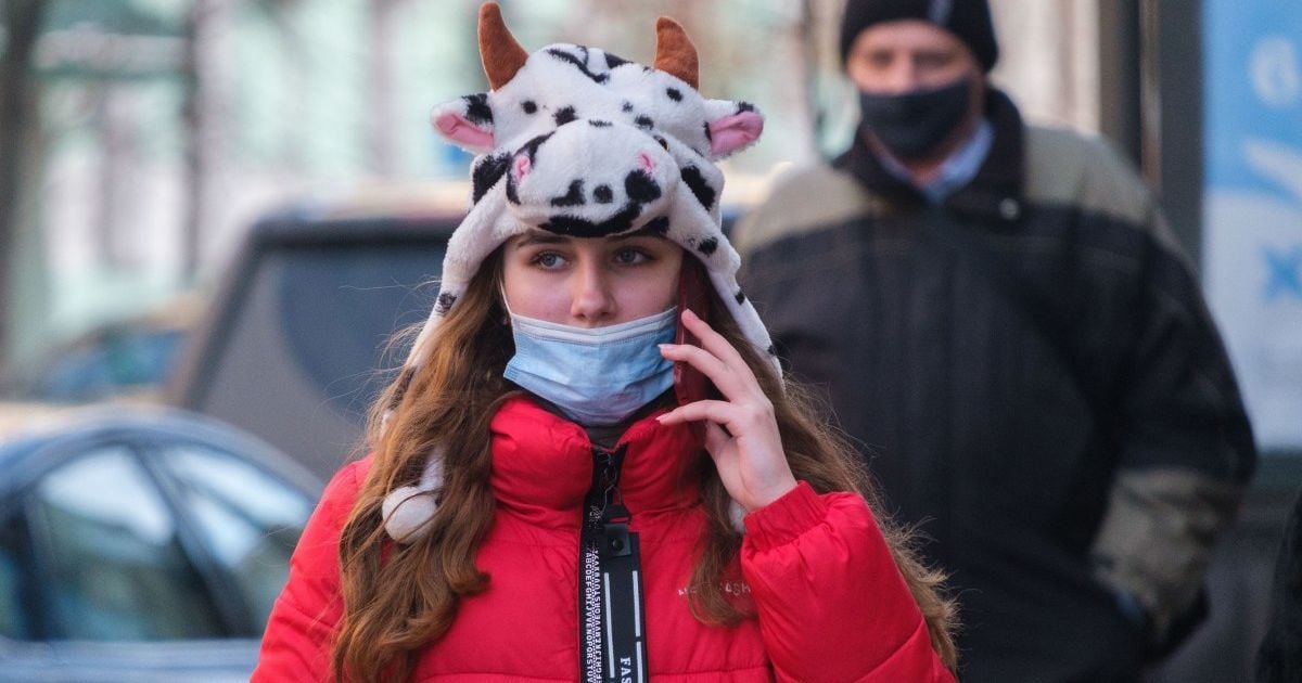 Различаются по возрасту: ученые обнаружили новые симптомы коронавируса