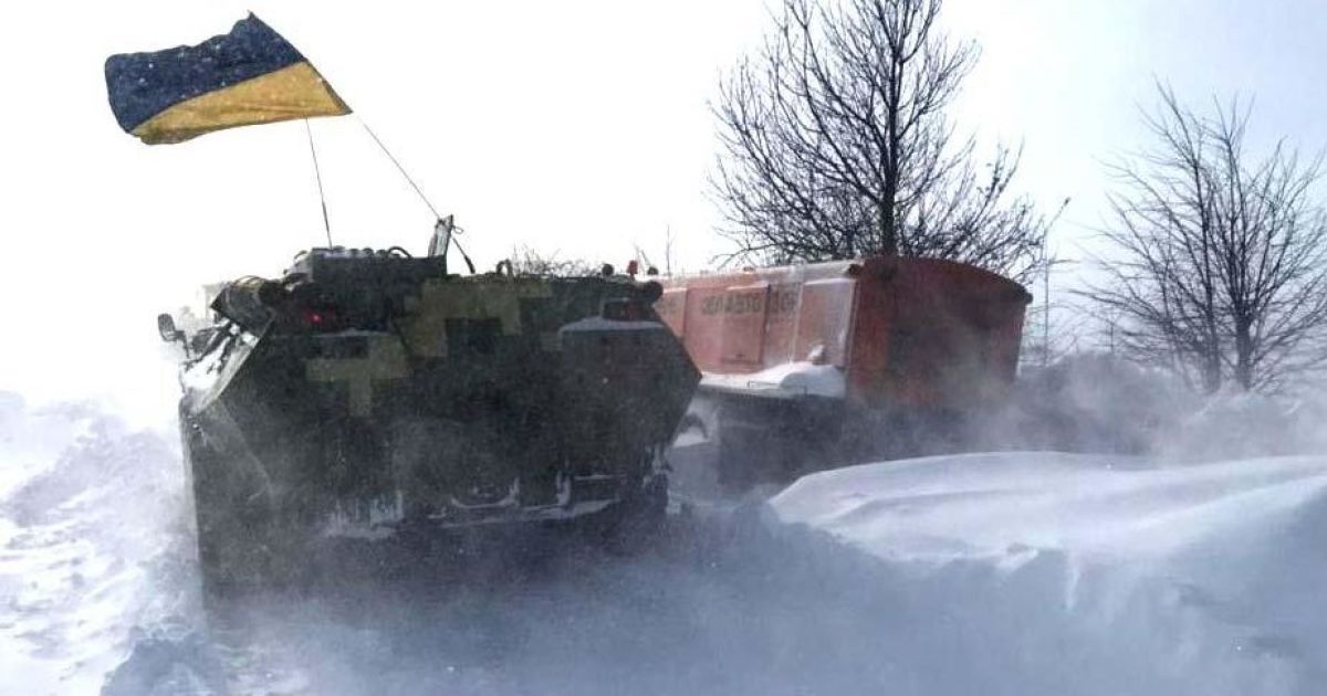 Жителі Рівненської області потрапили у снігові пастки, зокрема вагітна - одна жінка обморозилась
