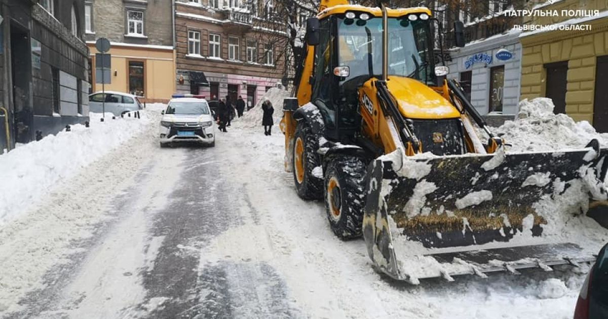 Запад Украины страдает от непогоды: из-за метелей и морозов погибли два человека