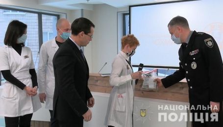 В Киеве мужчина похитил дорогостоящее оборудование из детской больницы "Охматдет": видео