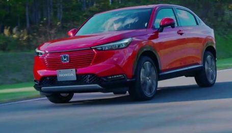 Honda офіційно презентувала гібридний компактний кросовер HR-V