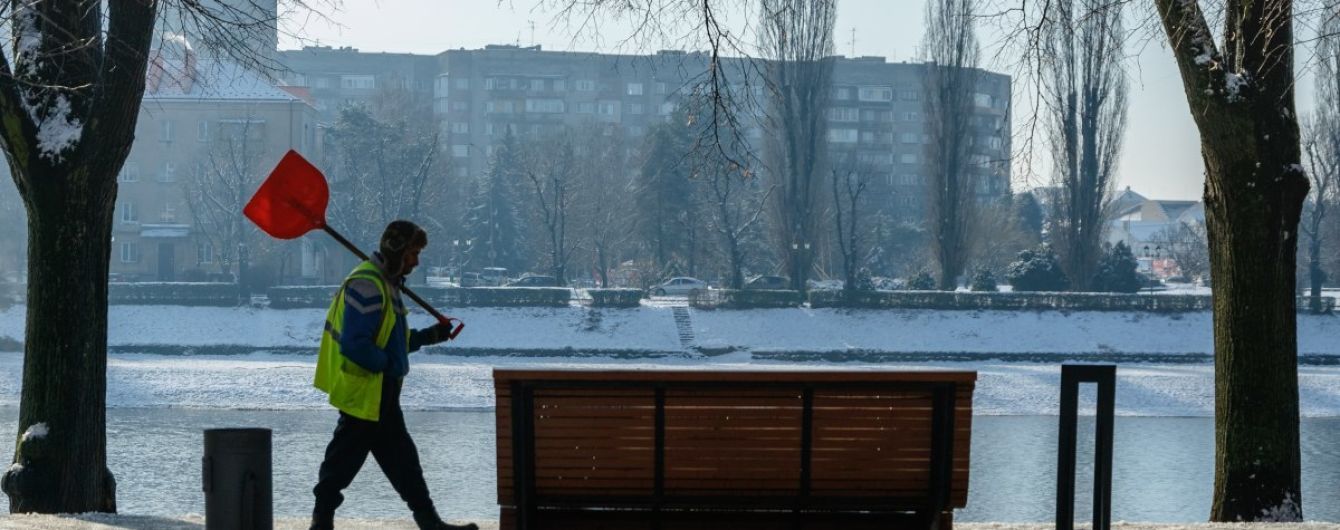 Прогноз погоди на 21 лютого: в Україні різко потеплішає, сніг можливий у кількох областях