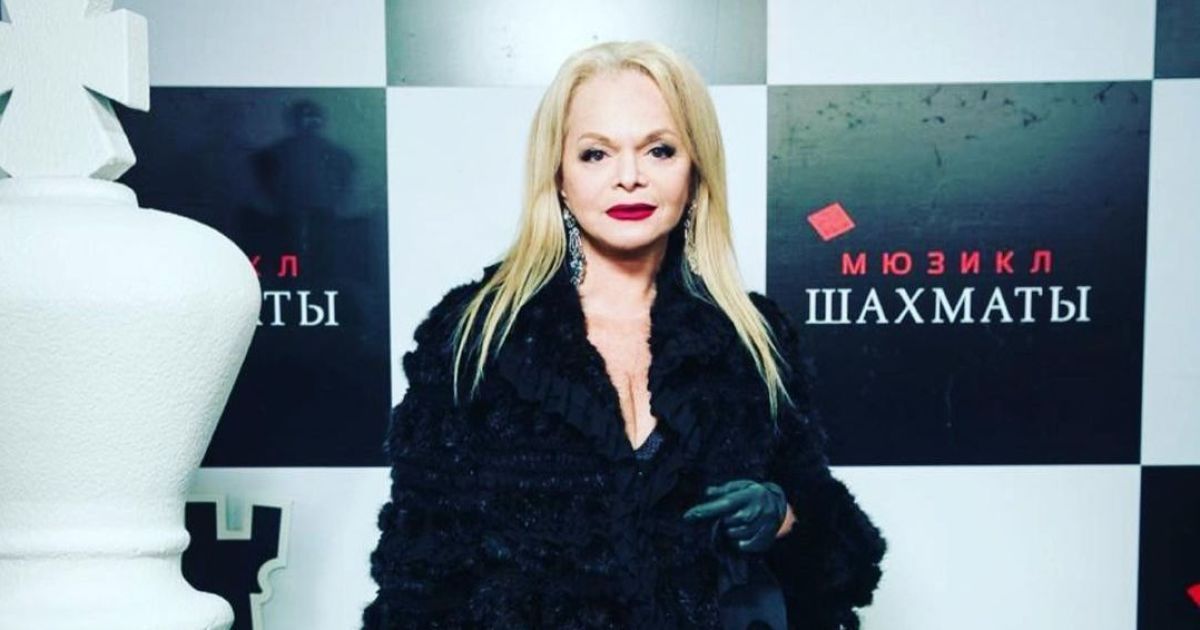 Экстремально похудевшая Лариса Долина показала фигуру в обтягивающем комбинезоне