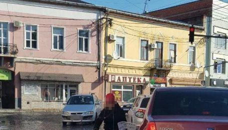 Заставляли попрошайничать: на Закарпатье привлекли к ответственности родителей четырех детей