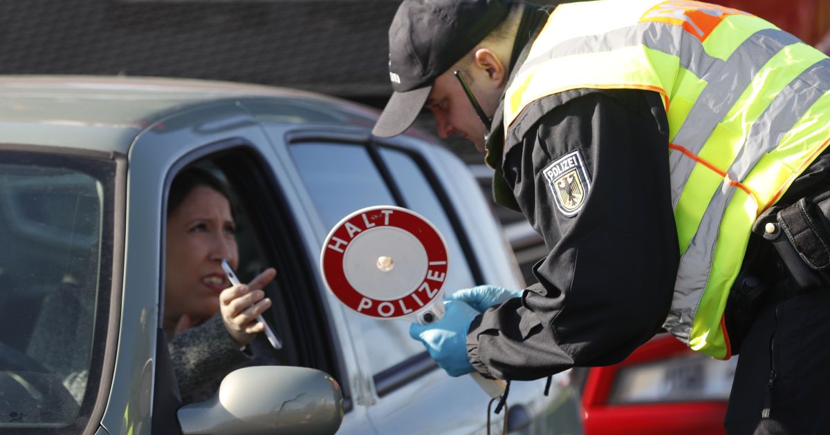 Німеччина продовжить контроль на кордоні до середини березня