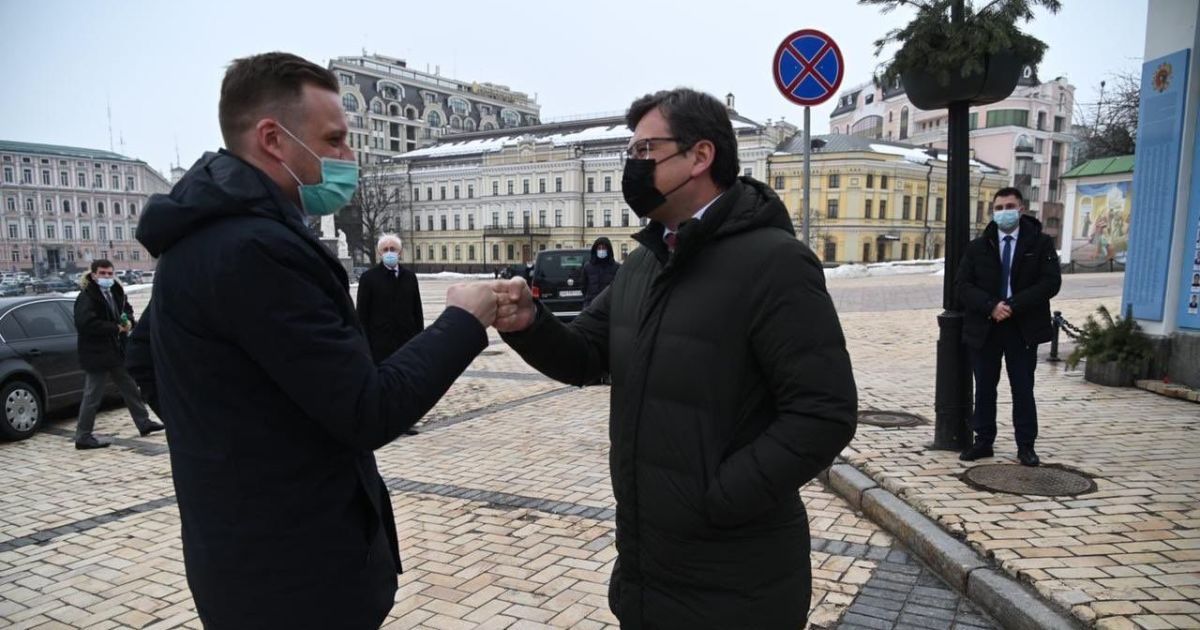 Литва поділиться надлишком вакцини з Україною, щойно він з'явиться — глава МЗС