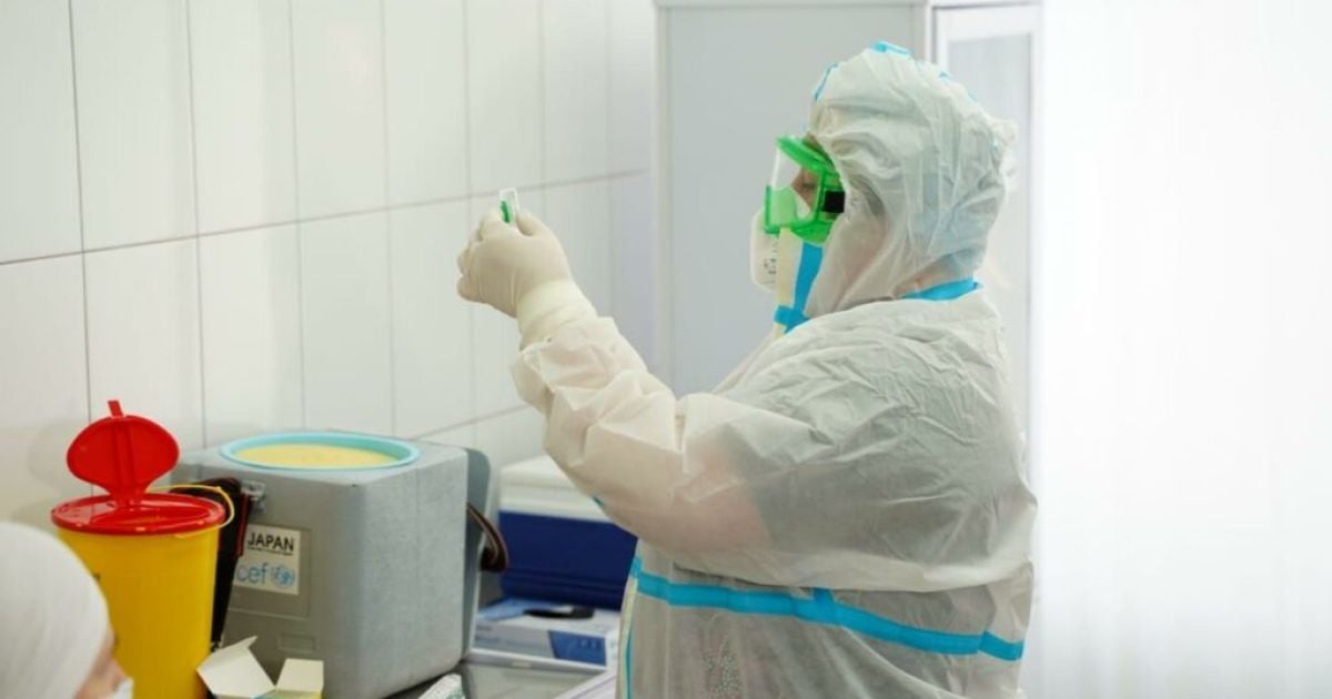 Вакцинация в Украине: в Минздраве сообщили, сколько людей уже получили прививки