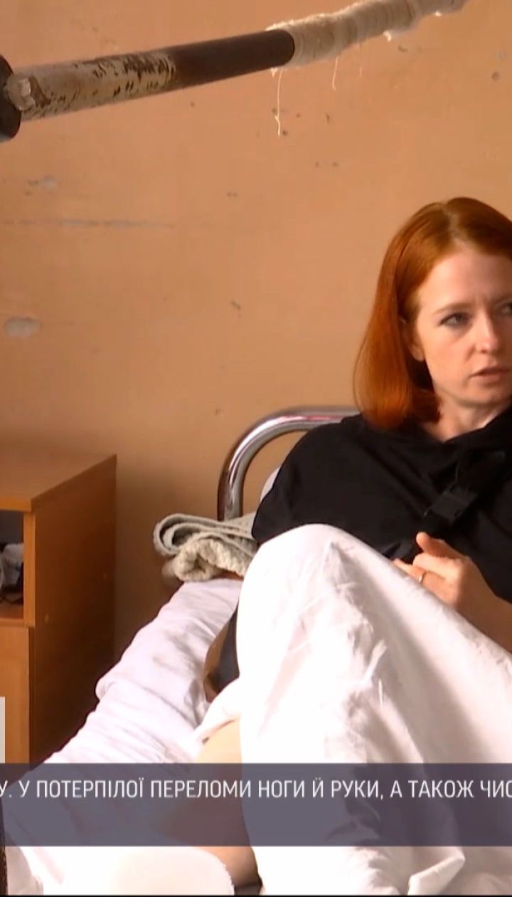 Новини України: у Львові снігова брила травмувала жінку