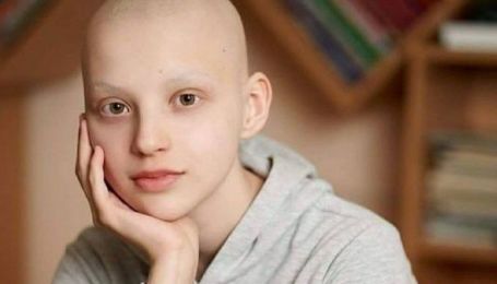 13-летняя Вероника Уласенко борется за жизнь: ребенку нужна немедленная помощь