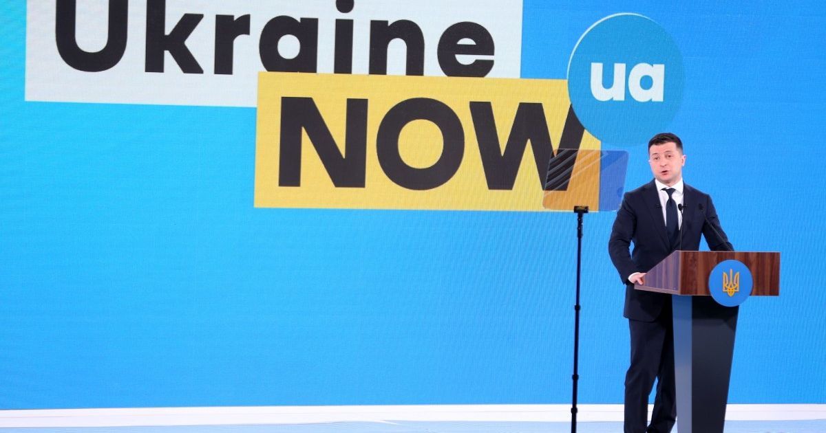 Присяжні і "суд у смартфоні": Зеленський анонсував запровадження нових технологій і процедур