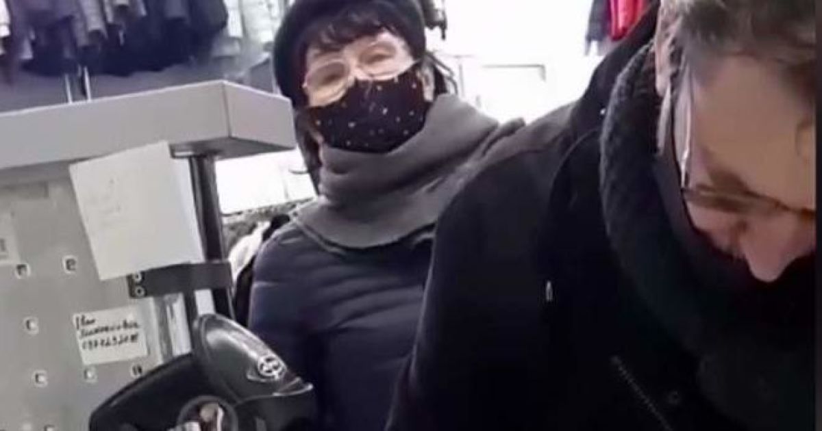 "Это "говяжий" язык": в одесском магазине произошел скандал из-за украинского