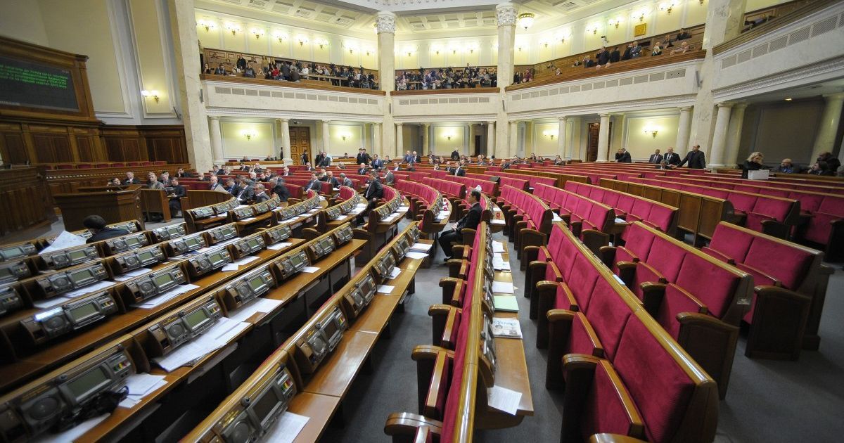 Разумков скликав на 13 квітня два позачергових засідання ВР: що розглядатимуть
