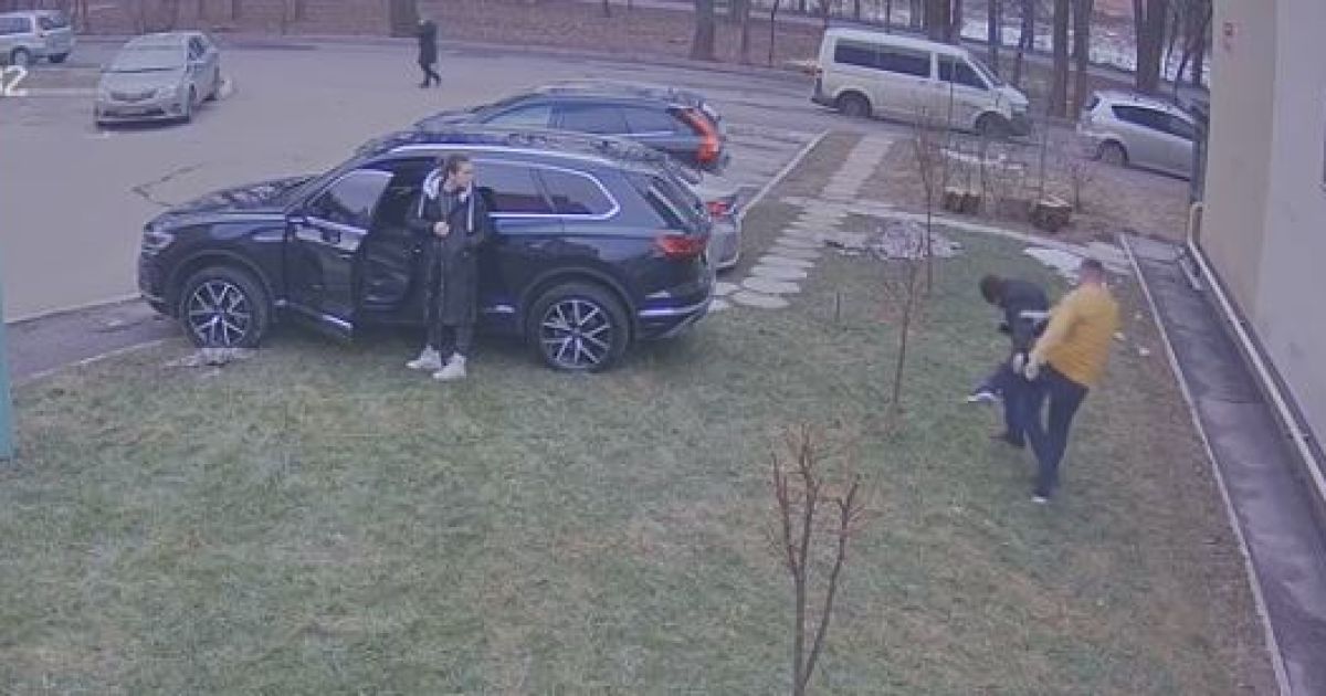 У Вінниці водій відлупцював чоловіка за докір через паркування на зеленій зоні