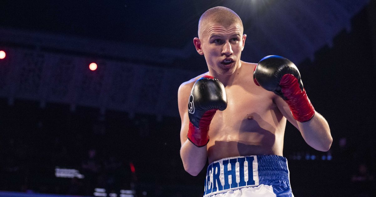 Після 18 перемог поспіль: український боксер моторошним нокаутом програв вперше в кар’єрі (відео)