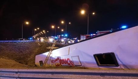 Смертельна ДТП з українцями в Польщі: Зеленський висловив співчуття родинам загиблих співвітчизників