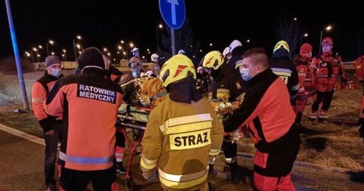 ДТП автобуса с 57 украинцами в Польше: состояние отдельных пострадавших критическое