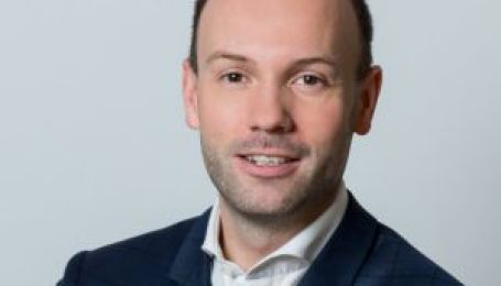 Масковий скандал: провладний депутат німецького Бундестагу складає мандат