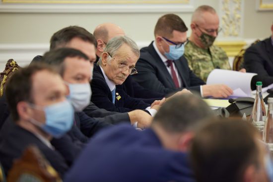 Що ухвалила РНБО: деокупація Криму, націоналізація двох підприємств, санкції проти російських банків